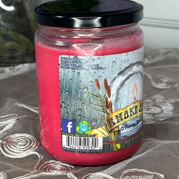 The Original Smoke Out Odor eliminating Soy Wax Candle - Picture 3 of 14